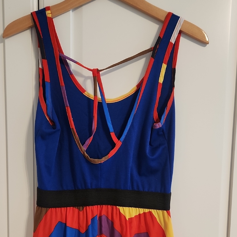 Colorful Chevron Pattern Dress - Picture 3 of 3